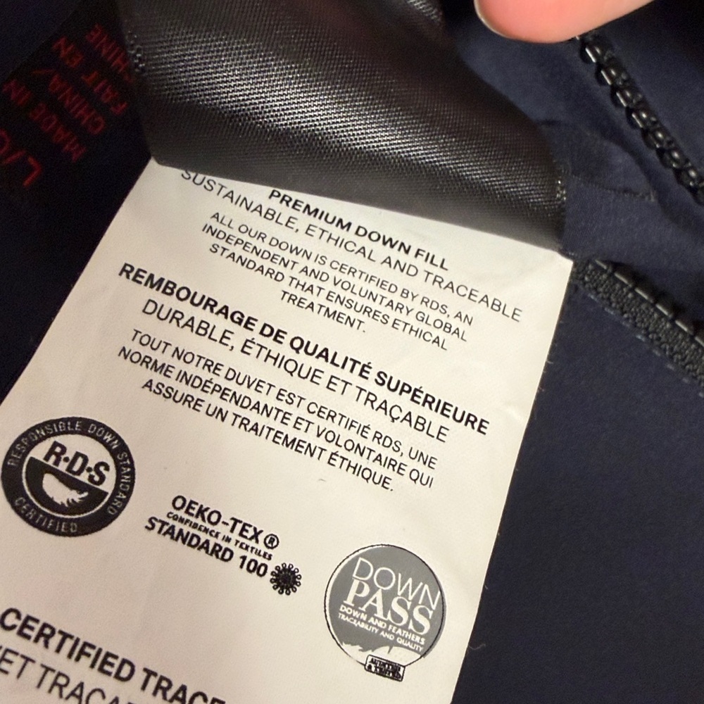 NWOT Rudsak Reversible Navy Blue Short Puffer Jacket - Picture 12 of 12